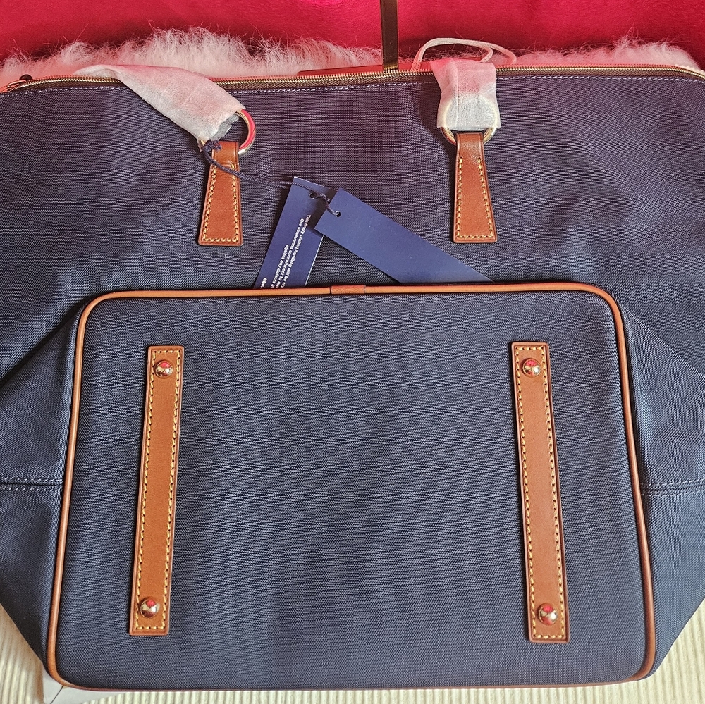 NWT Women's Dooney & Bourke Nylon Tobi Tote Navy - Picture 2 of 5